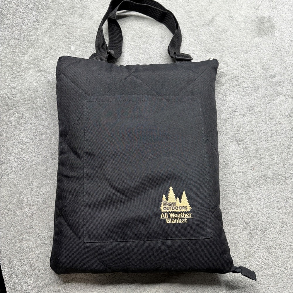 The Great Outdoors All Weather Blanket Tan 60x72 Camping Beach Picnic Black